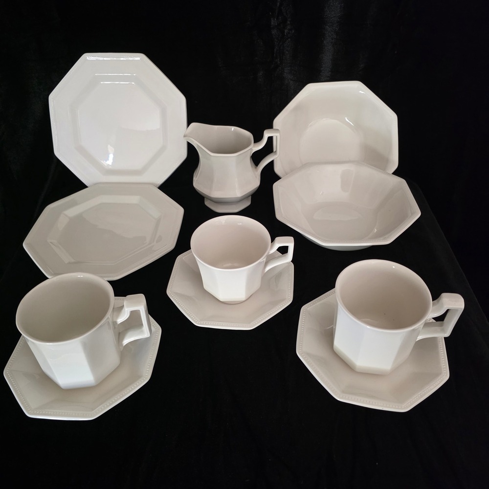 Johnson Brothers Heritage White Octagonal Ironstone 11pc Lot